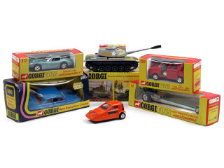 Lot 792 - CORGI TOYS (GB) (6)