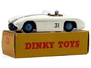 Lot 852 - DINKY TOYS GB (1)