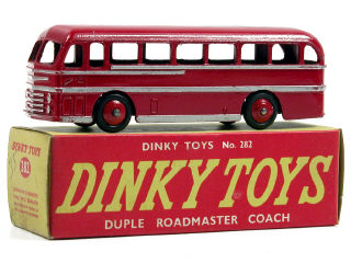 Lot 1072 - DINKY TOYS (GB) (1)