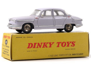Lot 196 - DINKY TOYS FRANCE (1)