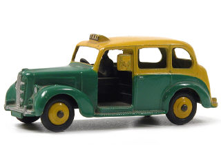 Lot 276 - DINKY TOYS (GB) (1)