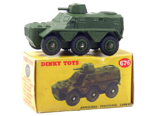 Lot 307 - DINKY TOYS GB (1)