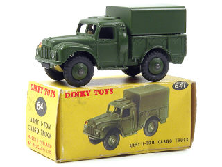 Lot 301 - DINKY TOYS GB (1)