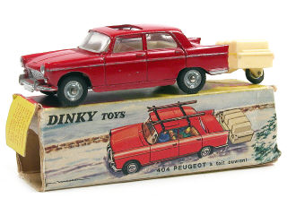 Lot 244 - DINKY TOYS (FRANCE) (1)