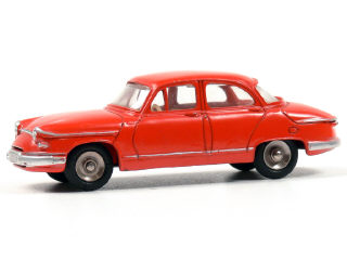 Lot 285 - DINKY TOYS (FRANCE) (1)