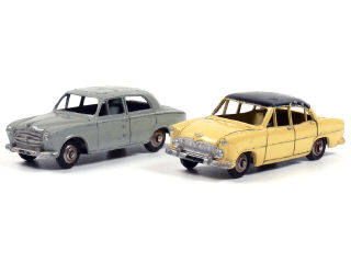 Lot 367 - DINKY TOYS (FRANCE) (2)