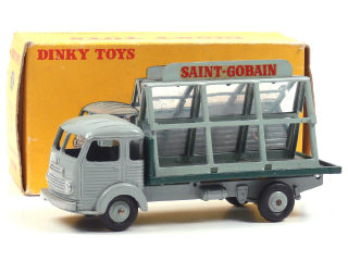 Lot 320 - DINKY TOYS FRANCE (1)