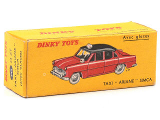 Lot 146 - DINKY TOYS FRANCE (1)