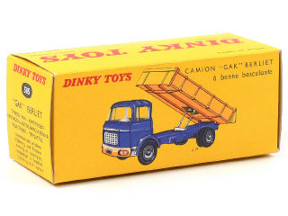 Lot 224 - DINKY TOYS FRANCE (1)