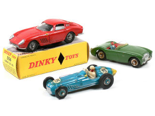Lot 278 - DINKY TOYS FRANCE (3)