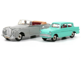 Lot 330 - DINKY TOYS (GB) (2)