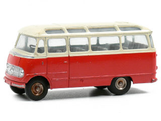 Lot 155 - DINKY TOYS (FRANCE) (1)