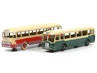 Lot 258 - DINKY TOYS (FRANCE) (2)