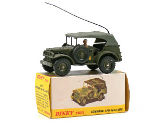 Lot 234 - DINKY TOYS FRANCE (1)