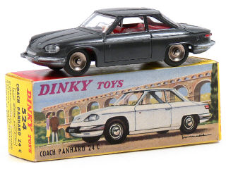 Lot 1044 - DINKY TOYS FRANCE (1)