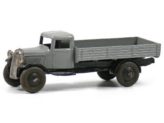 Lot 1425 - DINKY TOYS GB (1)
