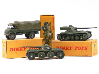 Lot 1363 - DINKY TOYS FRANCE (3)
