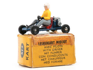 Lot 977 - DINKY TOYS FRANCE (1)