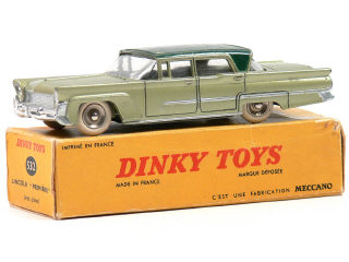 Lot 984 - DINKY TOYS FRANCE (1)