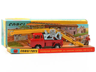 Lot 590 - CORGI TOYS (GB) (1)