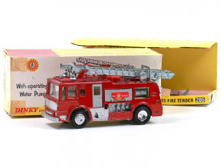 Lot 1469 - DINKY TOYS GB (1)