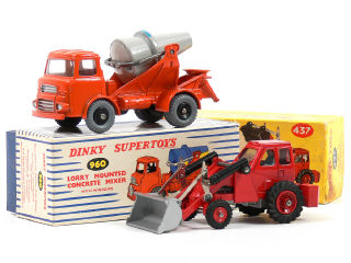 Lot 1495 - DINKY TOYS GB (2)