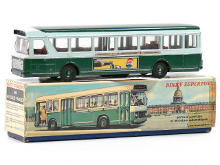 Lot 1241 - DINKY TOYS FRANCE (1)