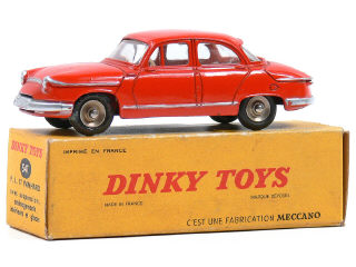 Lot 993 - DINKY TOYS FRANCE (1)