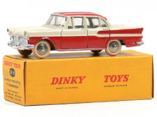 Lot 895 - DINKY TOYS FRANCE (1)