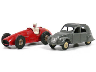 Lot 1293 - DINKY TOYS FRANCE (2)