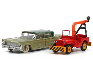 Lot 1317 - DINKY TOYS FRANCE (2)