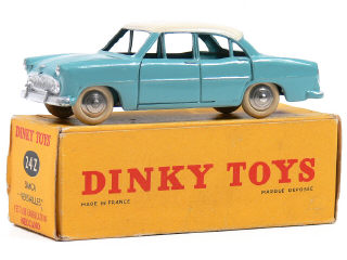Lot 963 - DINKY TOYS FRANCE (1)