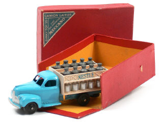 Lot 1128 - DINKY TOYS FRANCE (1)