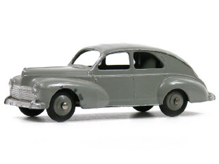 Lot 922 - DINKY TOYS FRANCE (1)