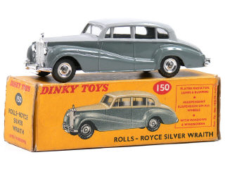 Lot 1401 - DINKY TOYS GB (1)