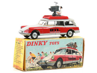 Lot 1064 - DINKY TOYS (FRANCE) (1)
