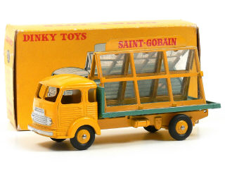 Lot 1175 - DINKY TOYS FRANCE (1)