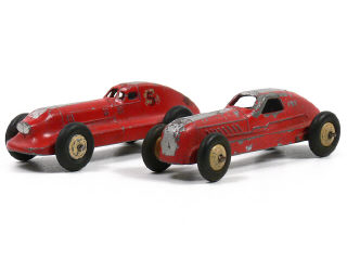 Lot 1289 - DINKY TOYS (FRANCE) (2)