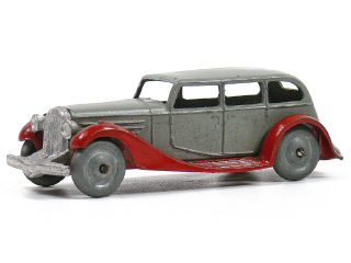 Lot 840 - DINKY TOYS FRANCE (1)