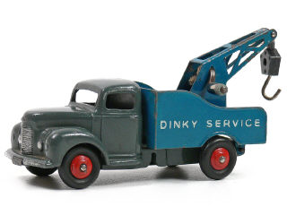 Lot 1436 - DINKY TOYS GB (1)