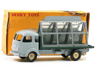 Lot 1176 - DINKY TOYS FRANCE (1)