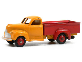 Lot 1122 - DINKY TOYS FRANCE (1)