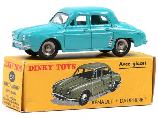 Lot 886 - DINKY TOYS FRANCE (1)