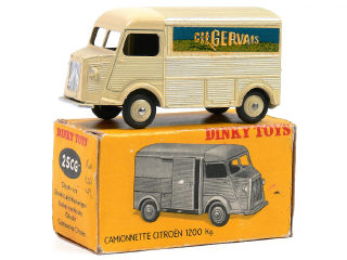Lot 1146 - DINKY TOYS FRANCE (1)