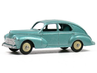 Lot 917 - DINKY TOYS (FRANCE) (1)