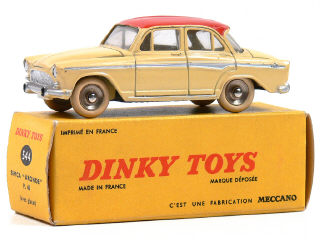 Lot 988 - DINKY TOYS FRANCE (1)