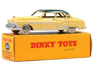 Lot 948 - DINKY TOYS FRANCE (1)