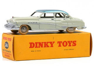 Lot 951 - DINKY TOYS FRANCE (1)