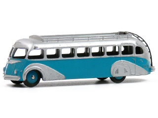 Lot 1135 - DINKY TOYS FRANCE (1)