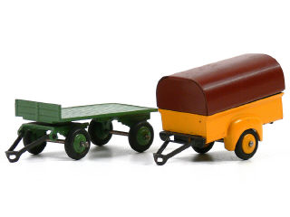Lot 1324 - DINKY TOYS FRANCE (2)